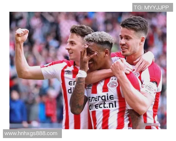 塞萨洛尼与埃因霍温的激烈对决揭示足球战术的魅力与精彩瞬间