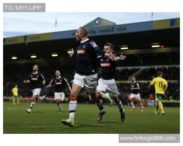 谢周三迎战卢顿期待精彩对决与激烈竞争的足球盛宴